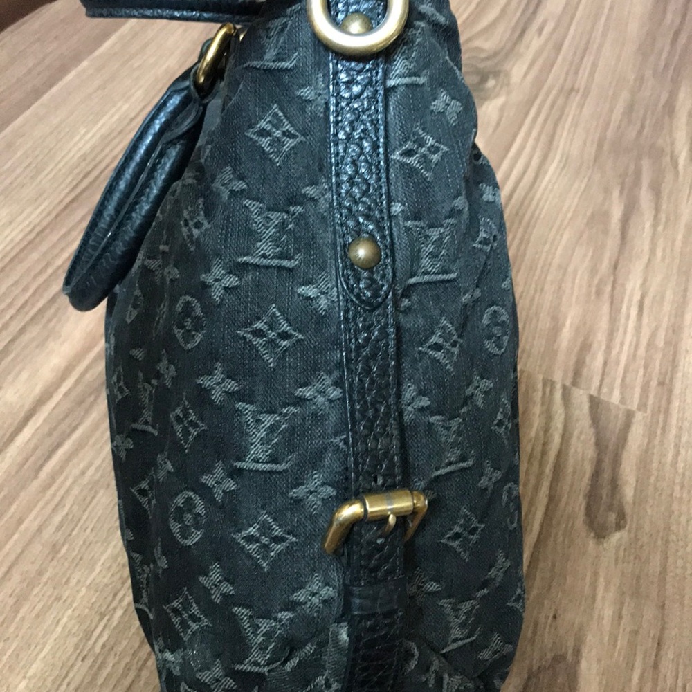 SOLD ‼️authentic Louis Vuitton denim shoulder bag - Picture 8 of 16